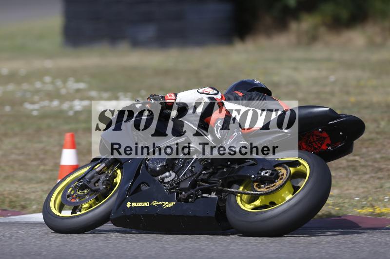/37 09.08.2026  Pluess Motosport ADR/Freies Fahren/432